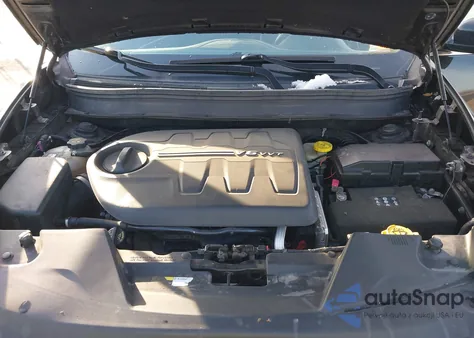 2015 Jeep Cherokee Latitude из США, поврежденный, VIN 1C4PJMCS8FW642035